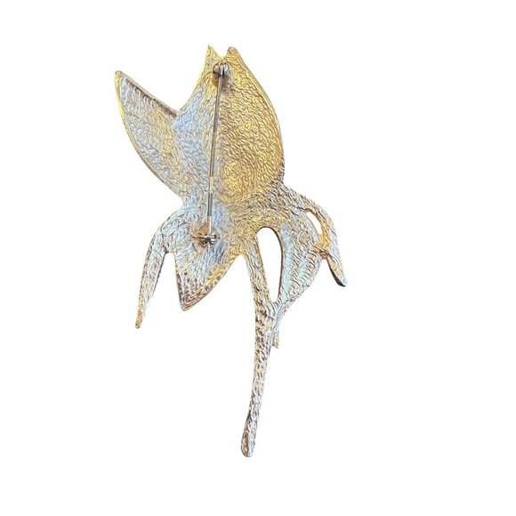 Vintage Gold-Tone Floral Brooch Pin With Textured Back Design - Picture 2 of 3